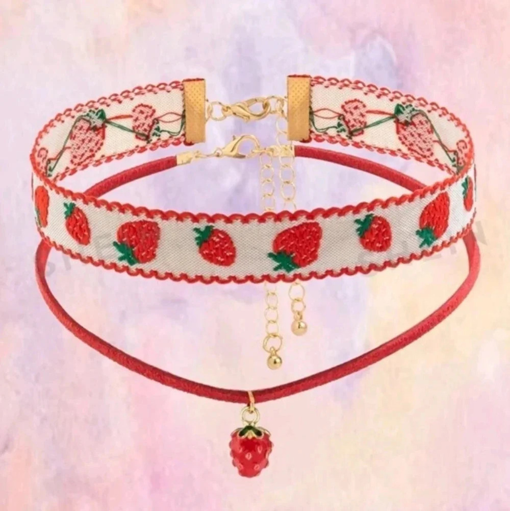Red white choker necklace women's strawberry accessories jewelry green gold